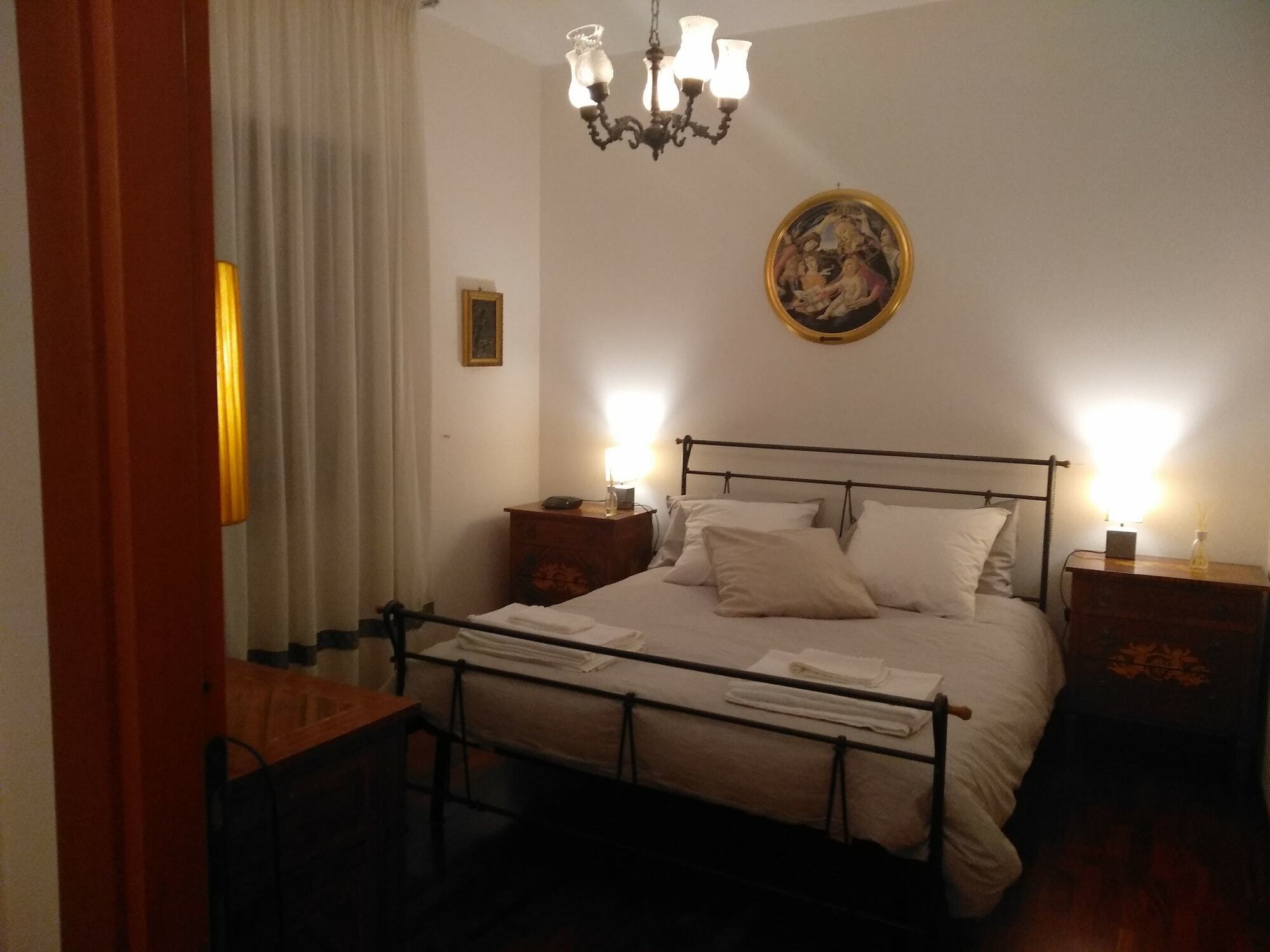 B&B Da Vito A San Martino 나폴리 외부 사진