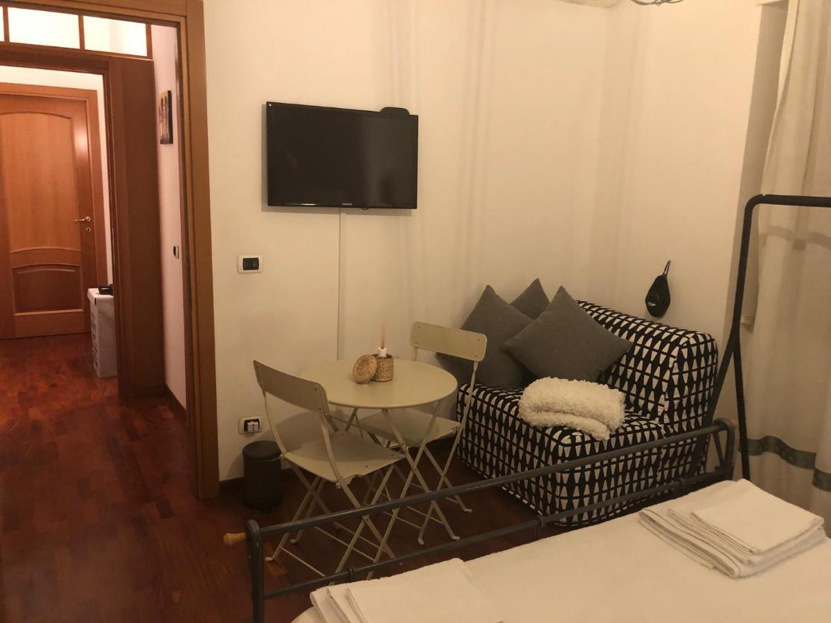 B&B Da Vito A San Martino 나폴리 외부 사진